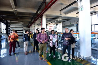 多彩貴州網(wǎng) 貴州省作協(xié)采風(fēng)團實地考察朗德苗寨 農(nóng)食用菌場 茶葉加工廠